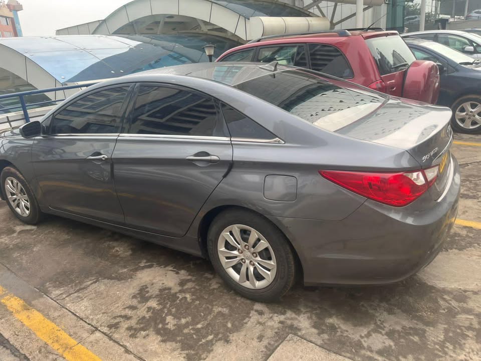 Hyundai Sonata for Sale in Kigali Rwanda