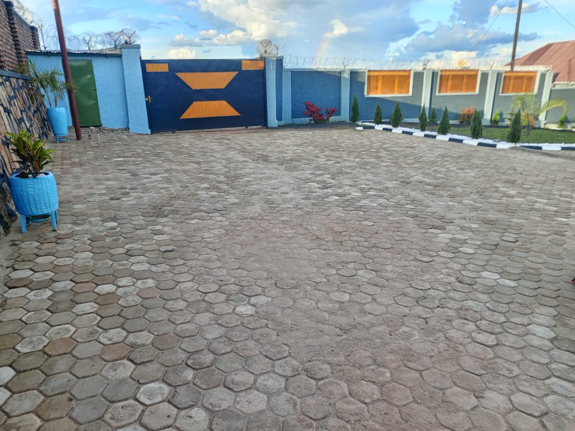 Kanombe House for Sale - Image 5