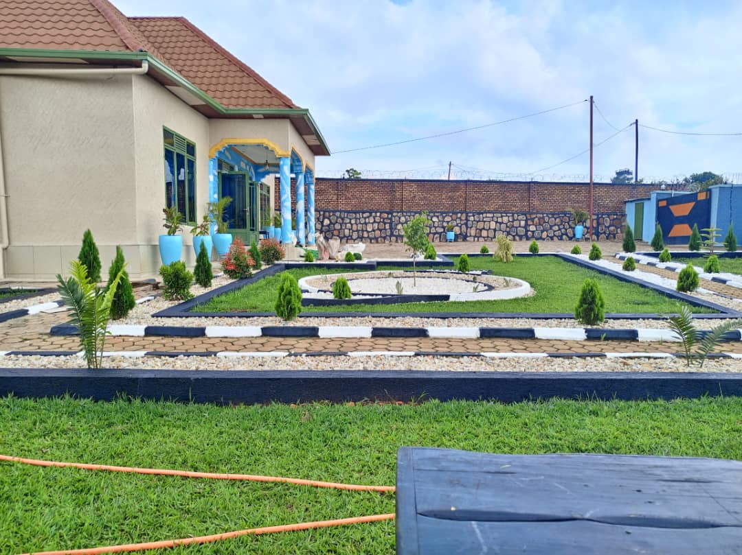 Kanombe House for Sale - Image 2