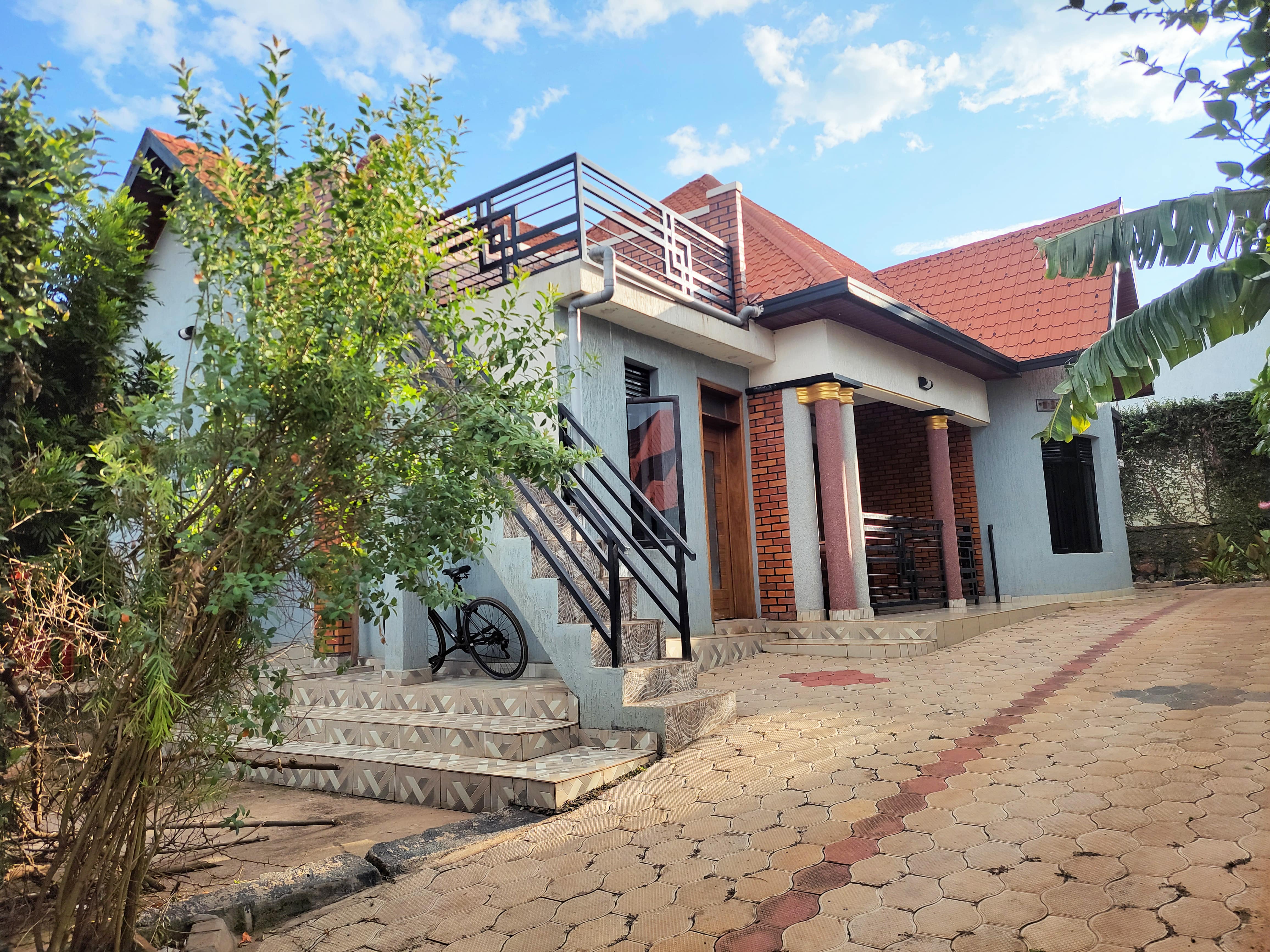 House for Sale in Kanombe Near Military Hospital - Image 2