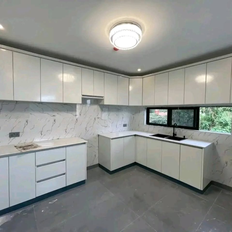 Luxury 800 Millions RWF Kibagabaga Apartments for Sale in Kigali, Rwanda - Image 12