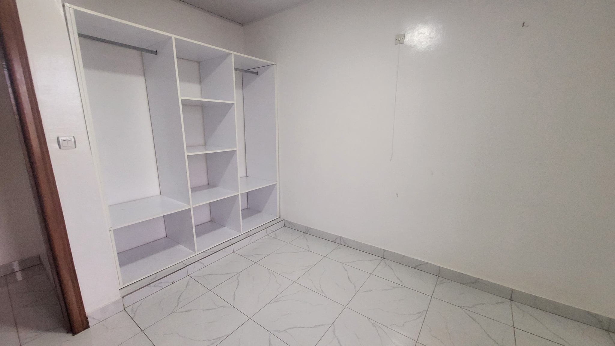 Unfurnished 3-Bedroom Apartment for Rent in Nyarutarama, Kigali - Image 4