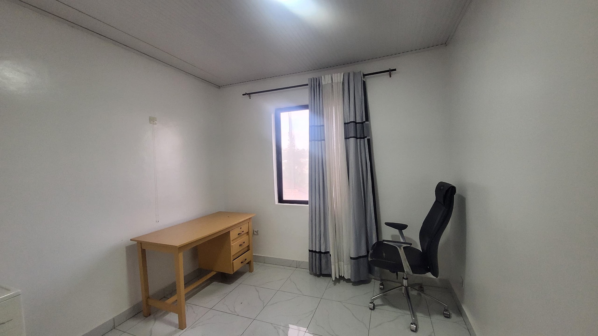 Unfurnished 3-Bedroom Apartment for Rent in Nyarutarama, Kigali - Image 7