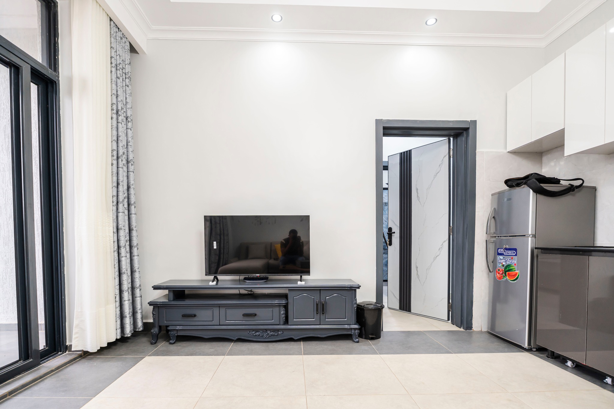 Modern 1-Bed Apartment for Sale in Gishushu, Kigali - Image 4