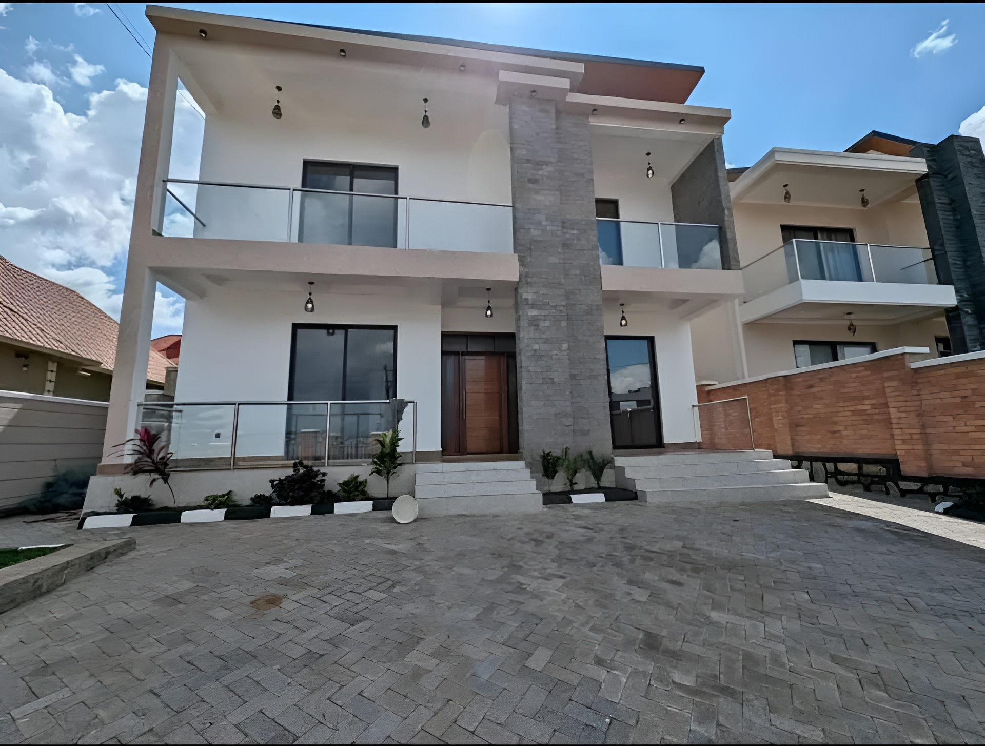 KICUKIRO KAGARAMA KIGALI – BEAUTIFUL HOUSE FOR SALE - Image 1