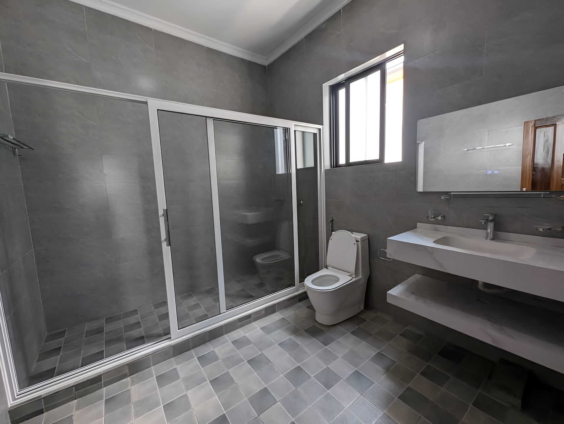 KICUKIRO KAGARAMA KIGALI – BEAUTIFUL HOUSE FOR SALE - Image 13