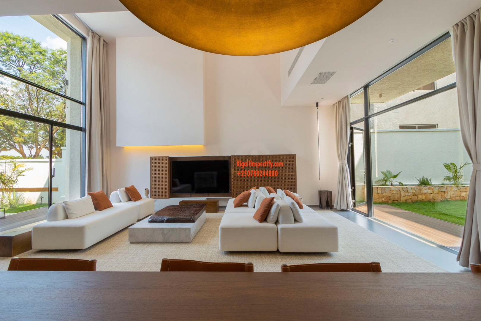 La Casa Villa, Kiyovu — Modern Comfort, Timeless Elegance in the Heart of Kigali - Image 2