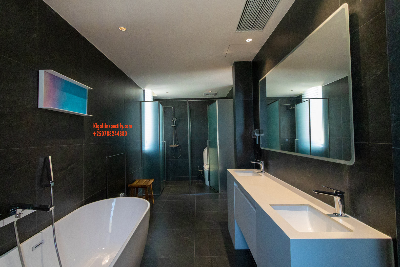 La Casa Villa, Kiyovu — Modern Comfort, Timeless Elegance in the Heart of Kigali - Image 4