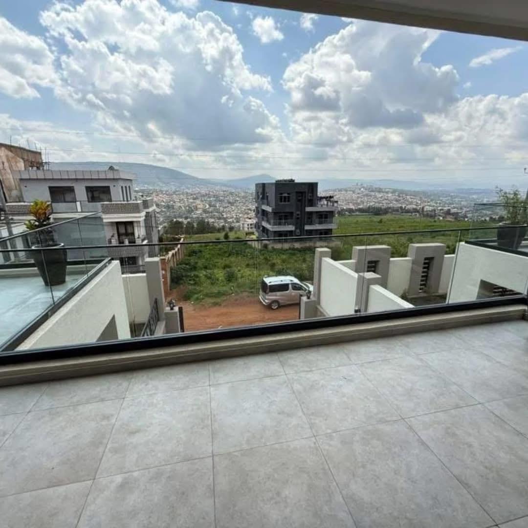 House for Sale in Kicukiro Rebero - Image 6