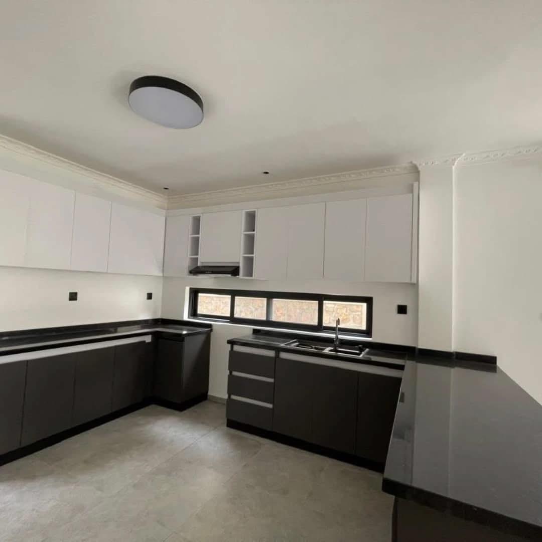 House for Sale in Kicukiro Rebero - Image 12