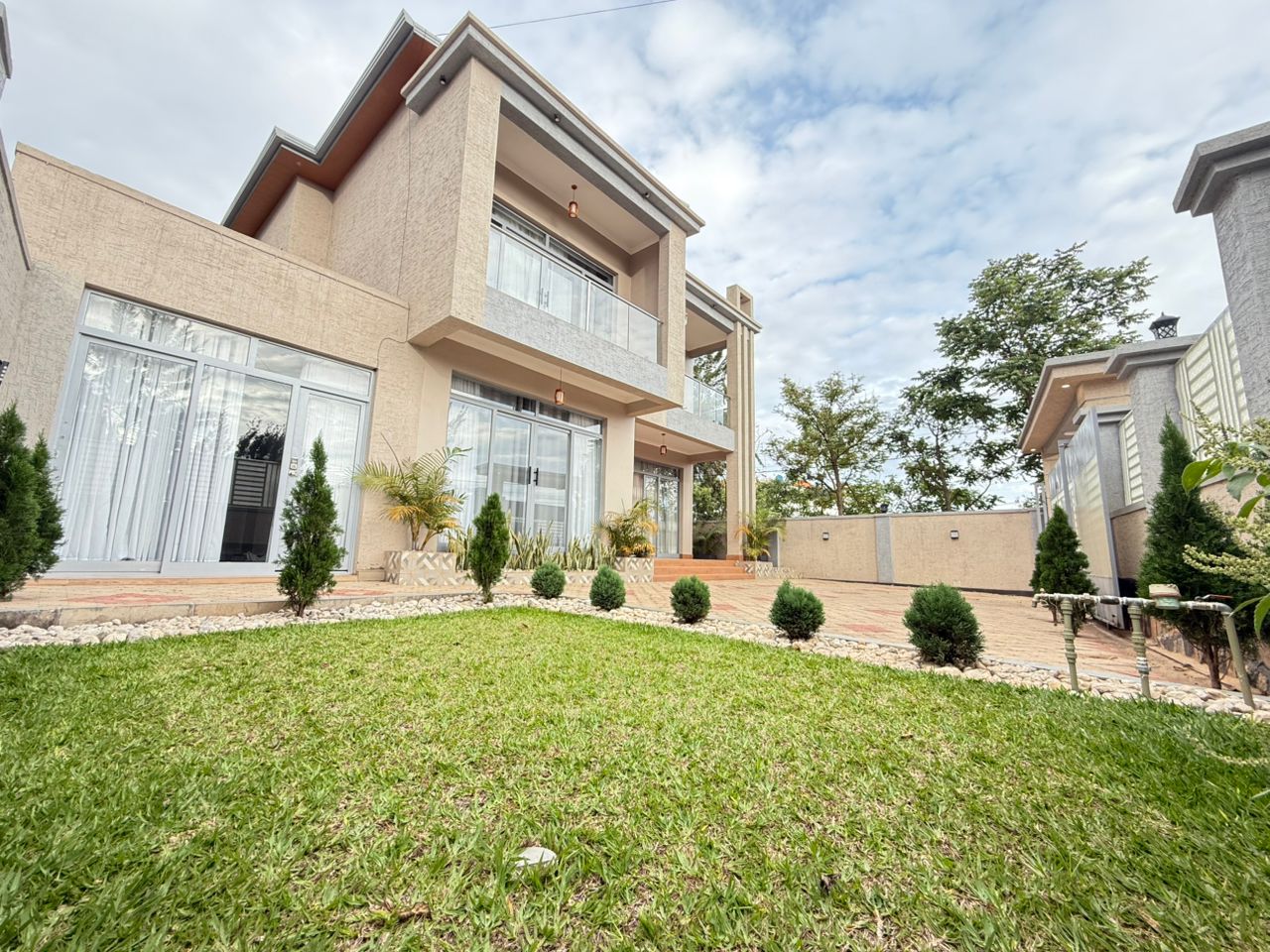 House for Rent in Kibagabaga Rwanda - Image 2