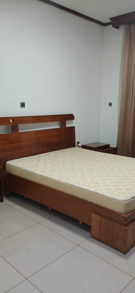 House in Kiyovu for Rent – Modern 3 Bedroom Home with Garden - Image 12