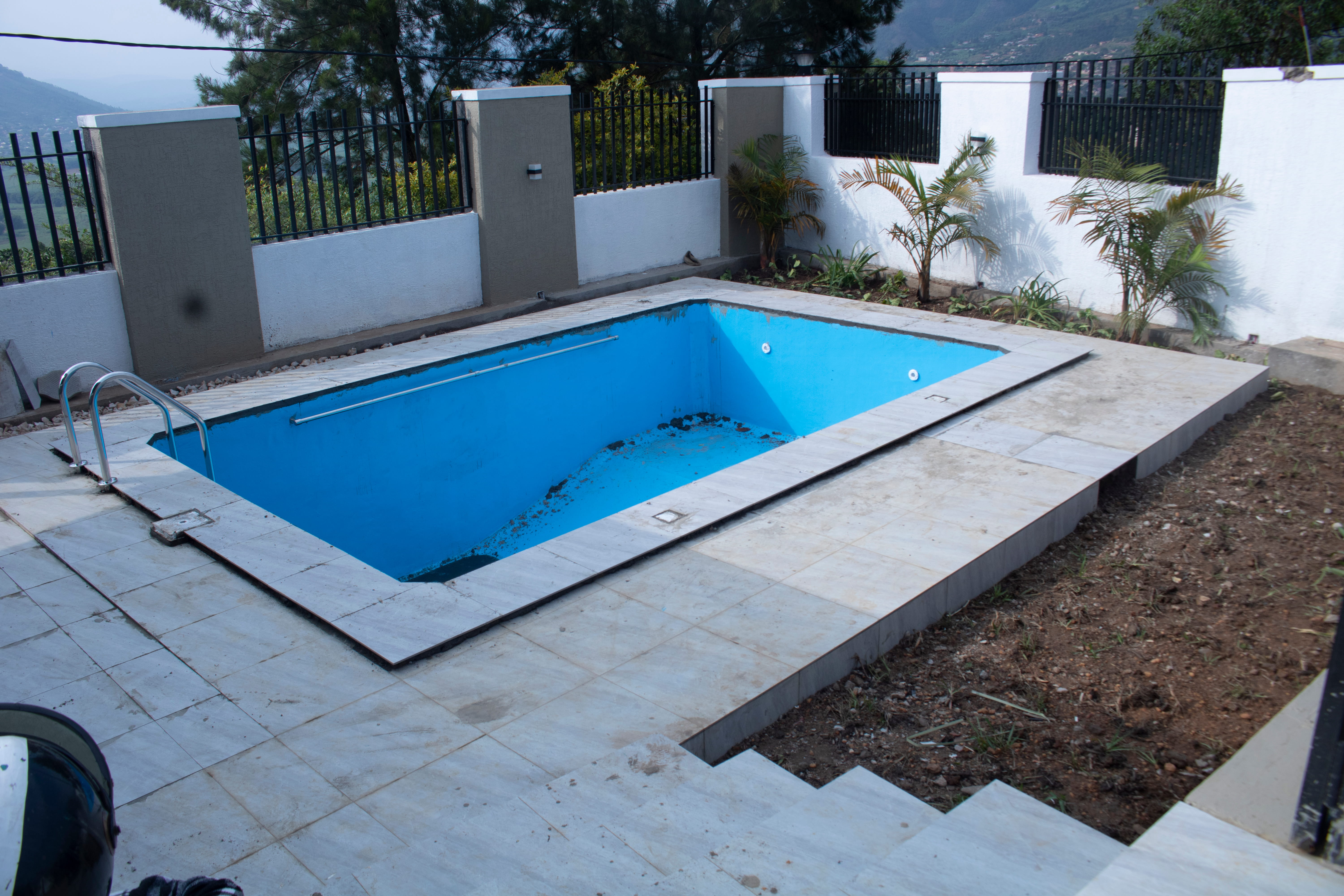 House for Sale in Nyarugenge Kigali with Swimming Pool - Image 10