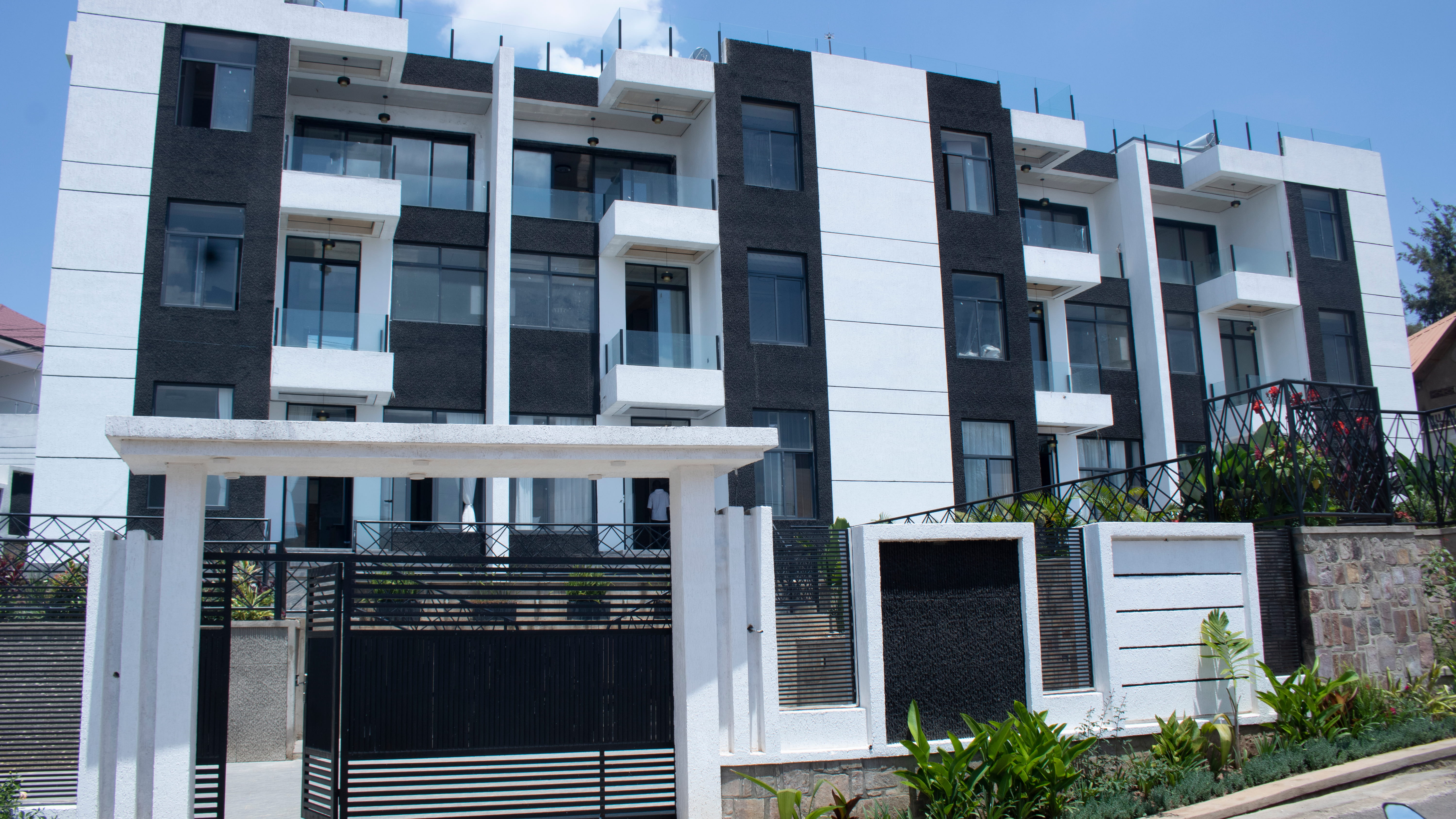 Fully Furnished 1 Bedroom Apartment for Rent in Kibagabaga Kigali Rwanda - Image 2