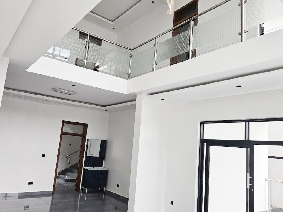 Luxury 6 Bedroom House for Sale in Kibagabaga Kigali Rwanda – Modern Living at 600M Rwf - Image 11