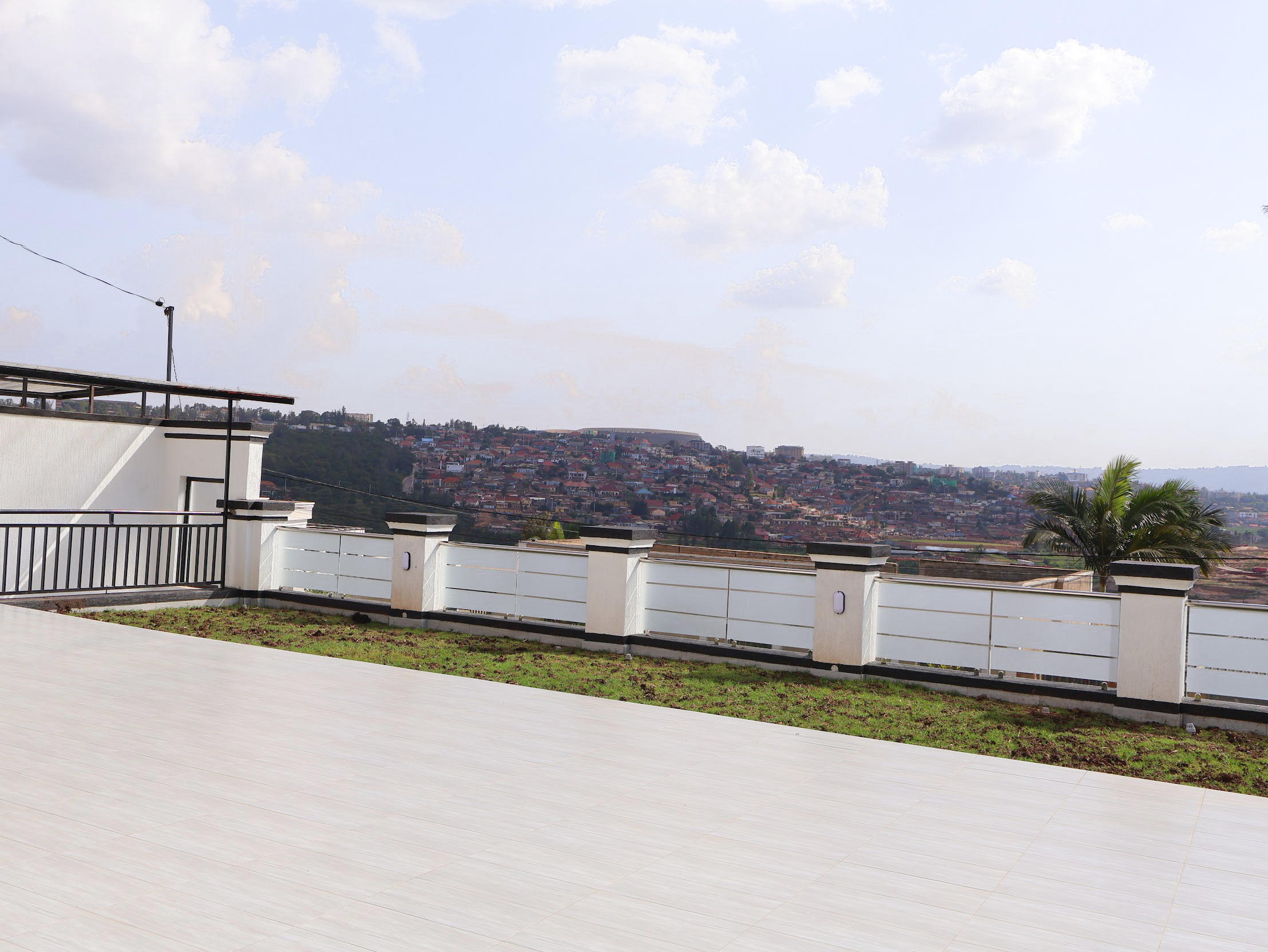Luxury 6 Bedroom House for Sale in Kibagabaga Kigali Rwanda – Modern Living at 600M Rwf - Image 13