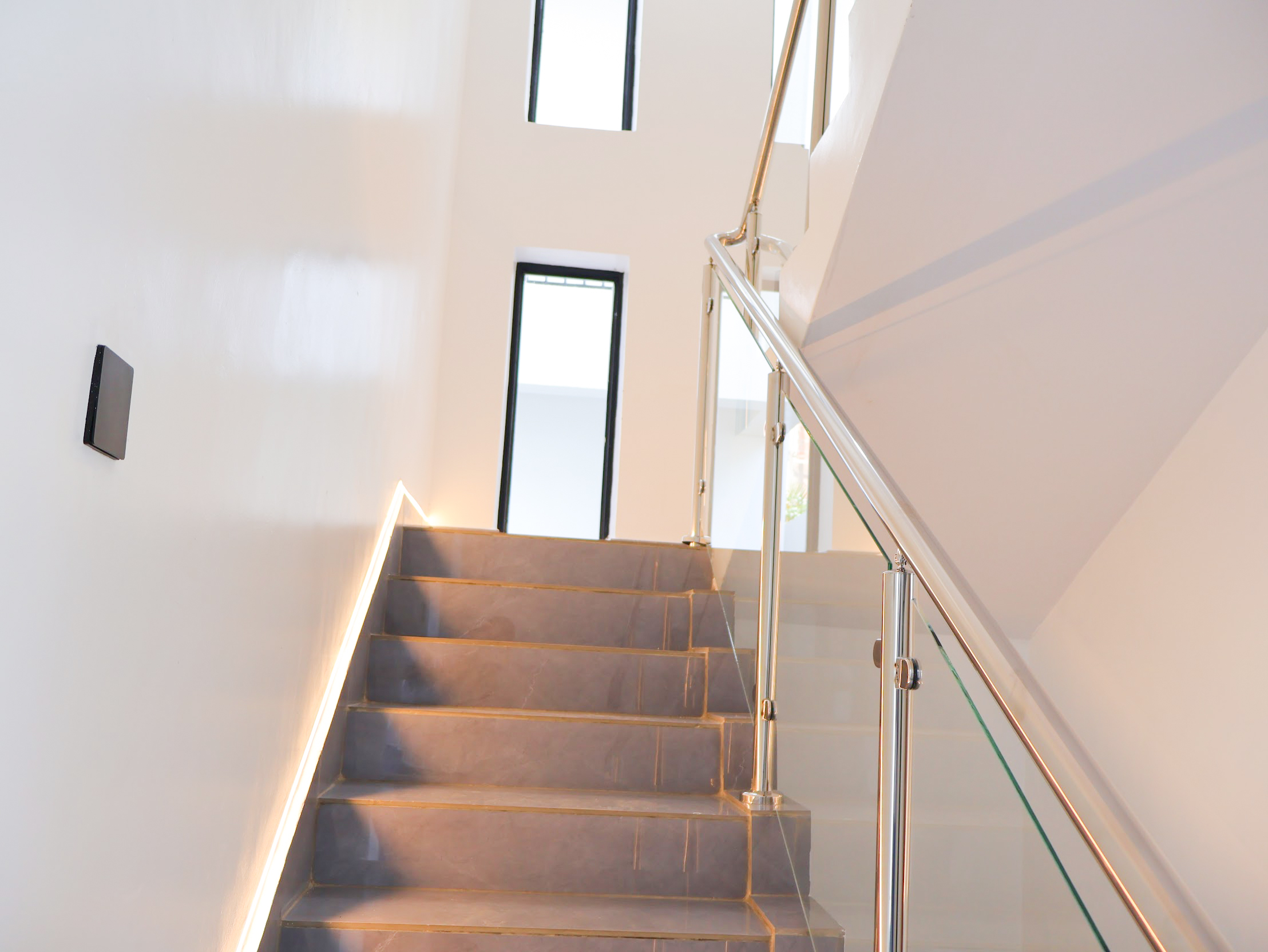 Luxury 6 Bedroom House for Sale in Kibagabaga Kigali Rwanda – Modern Living at 600M Rwf - Image 15