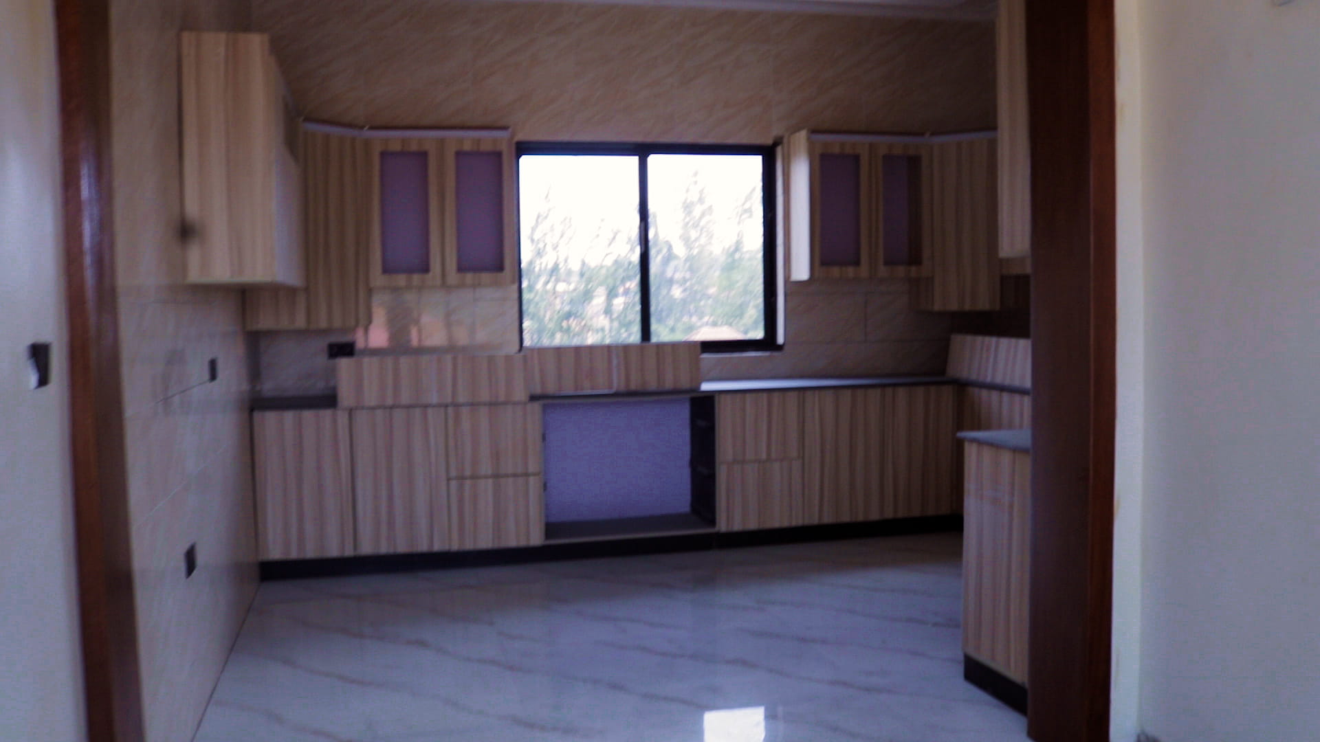 6 Bedrooms Luxury House for Sale in Kibagabaga, Kigali - Image 4