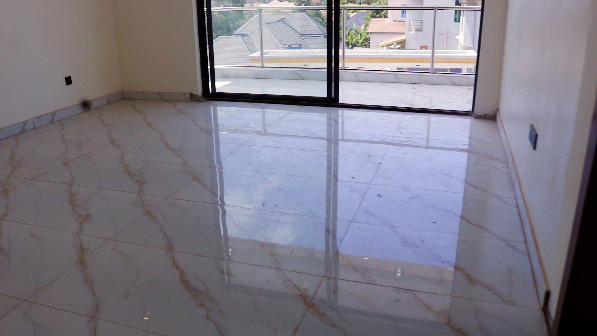 6 Bedrooms Luxury House for Sale in Kibagabaga, Kigali - Image 19