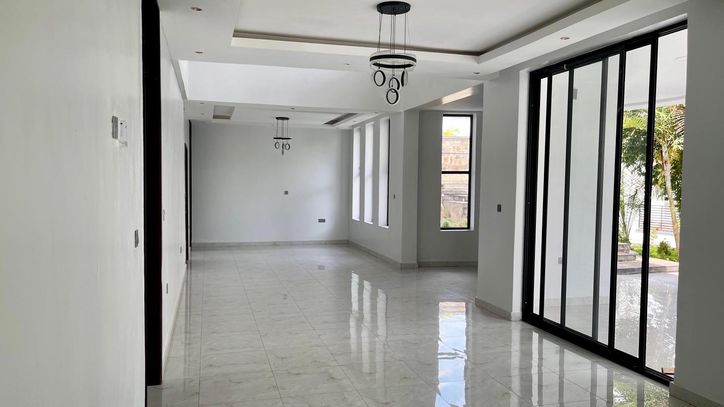 7 Bedroom Luxury Villa for Sale in Kibagabaga, Kigali - Image 8