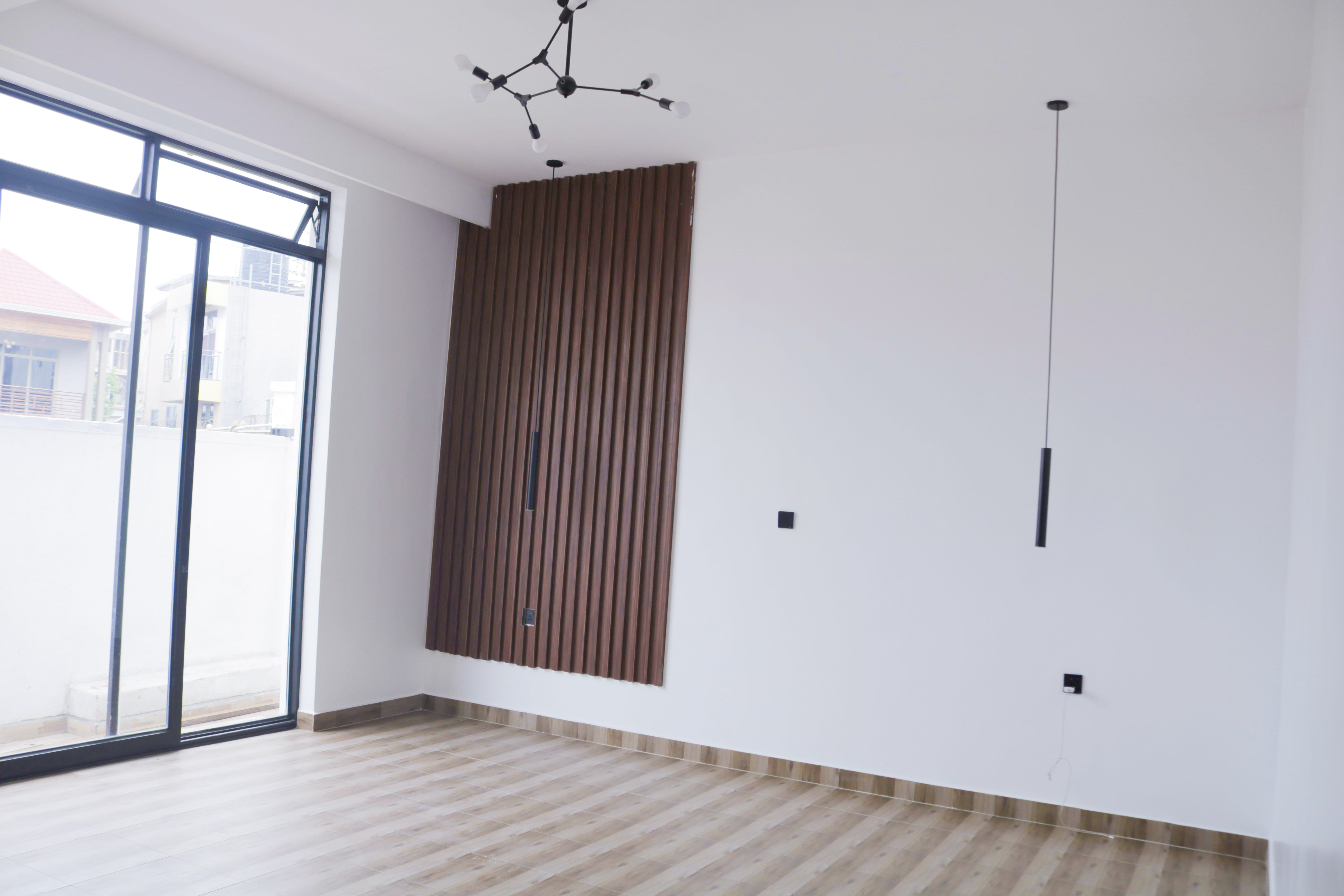 House for Sale in Kibagabaga – 6 Bedrooms, 7 Bathrooms Luxury Home - Image 19