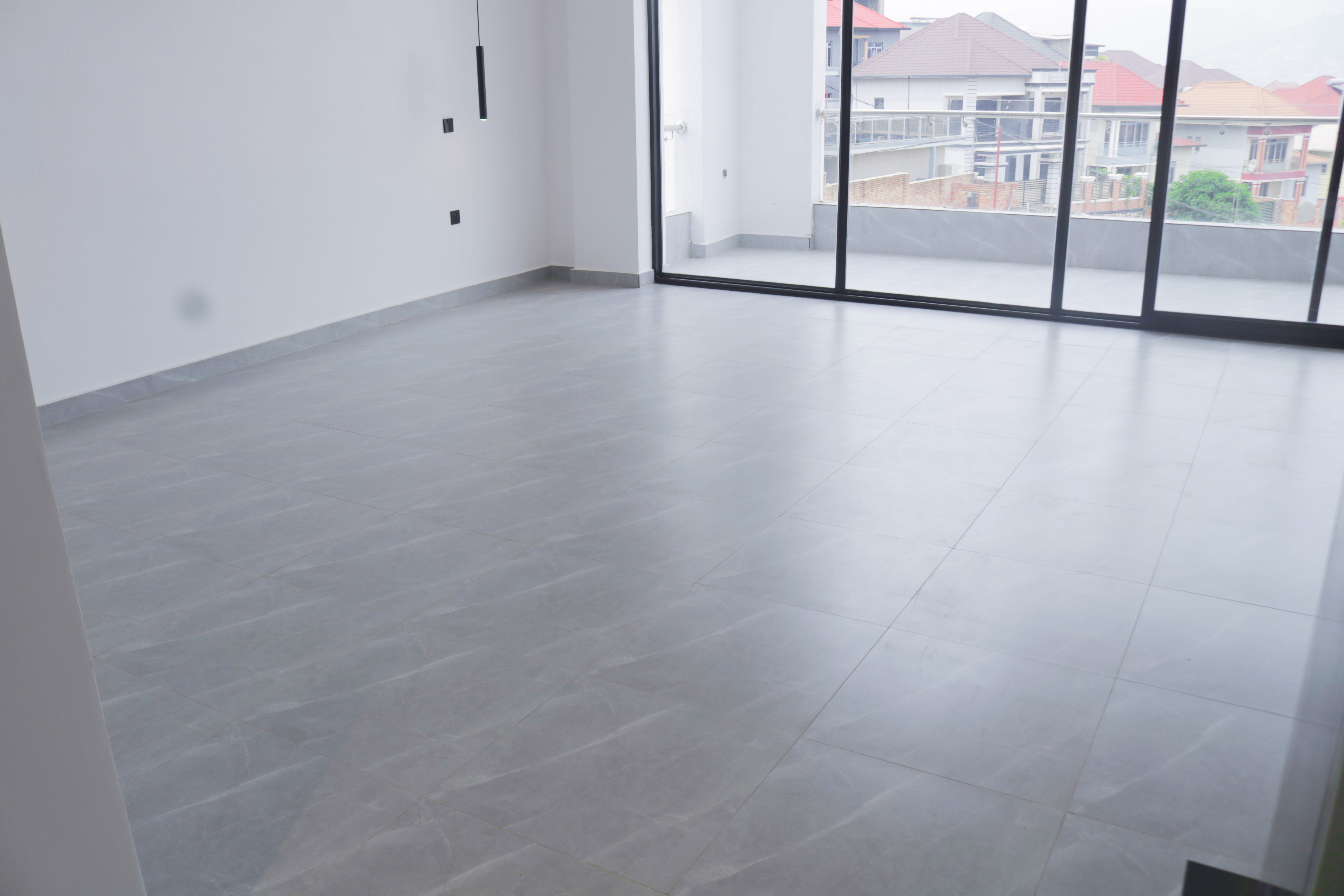 House for Sale in Kibagabaga – 6 Bedrooms, 7 Bathrooms Luxury Home - Image 5