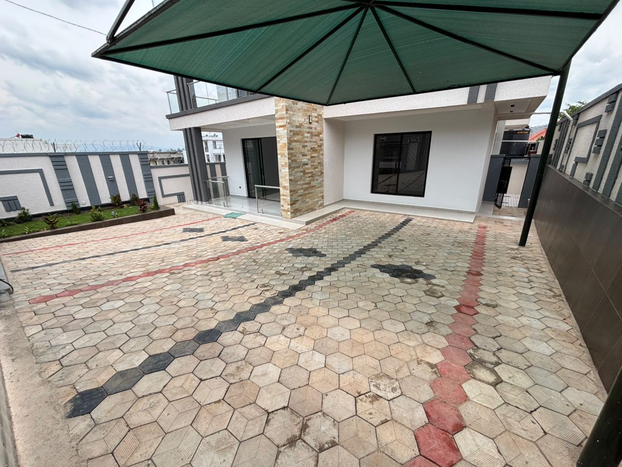 Brand New Luxury House for Sale in Kibagabaga, Kigali Rwanda – 7 Bedrooms Modern Dream Home - Image 4
