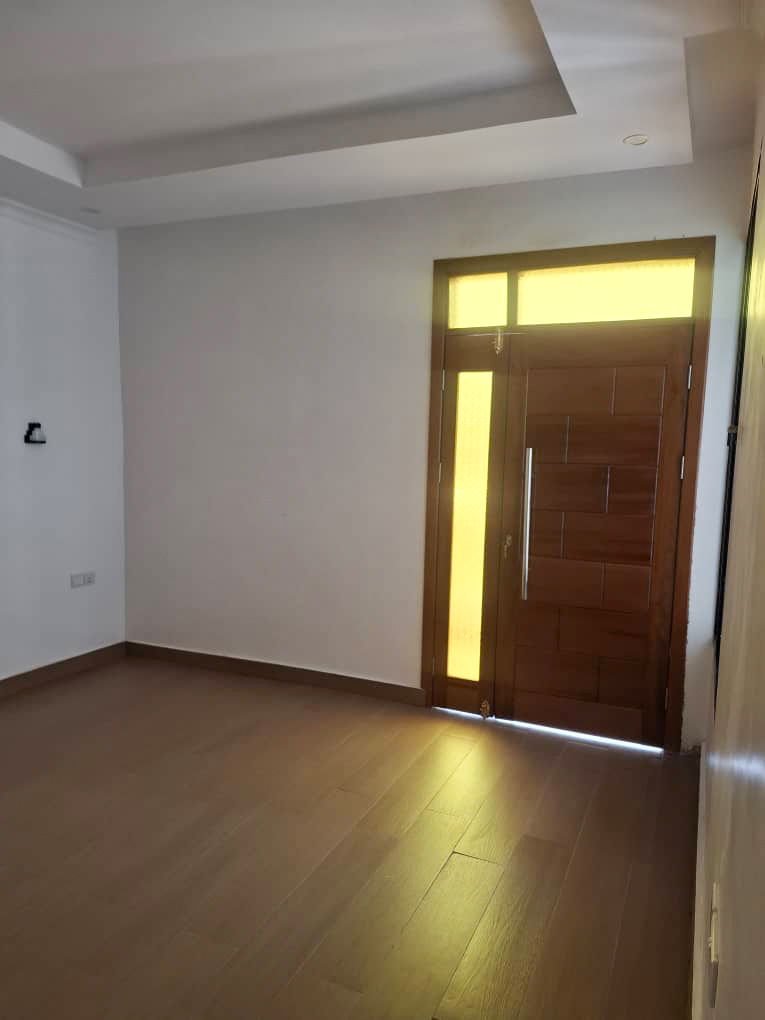 6 Bedrooms House for Sale in Kibagabaga, Kigali-Rwanda - Image 12