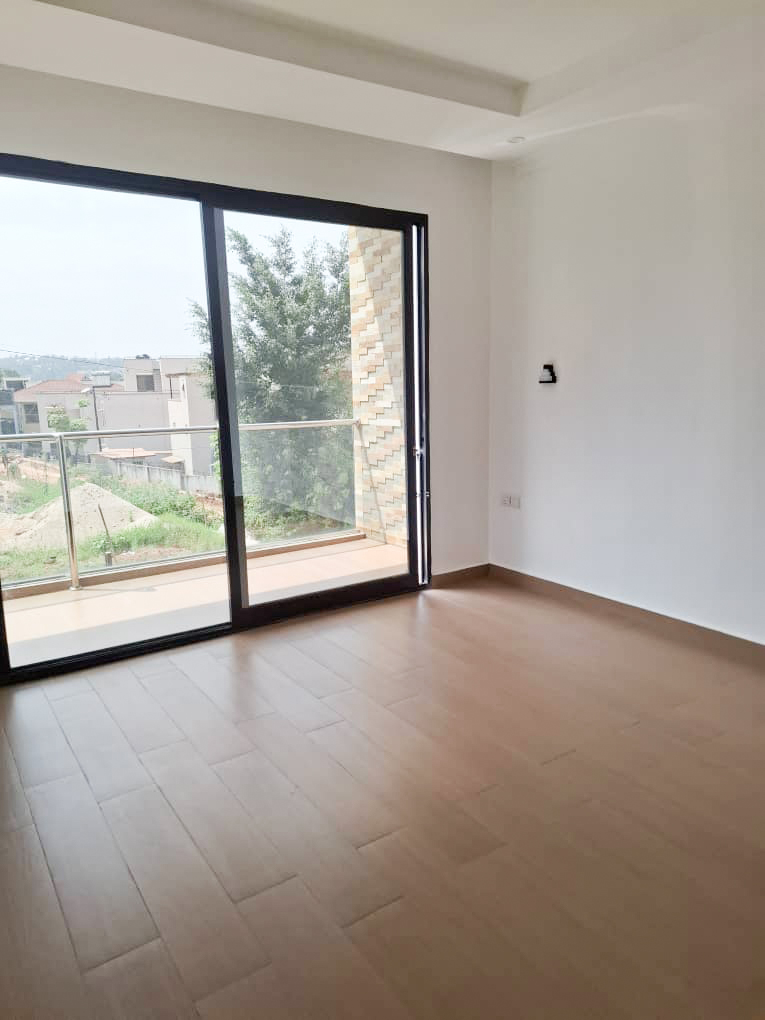 6 Bedrooms House for Sale in Kibagabaga, Kigali-Rwanda - Image 10