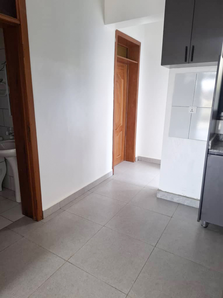 6 Bedrooms House for Sale in Kibagabaga, Kigali-Rwanda - Image 3