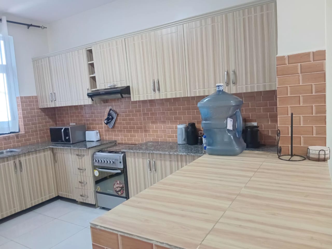 Luxury 4-Bedroom Apartment for Rent in Kicukiro Kagarama – Short & Long Stay Options in Kigali - Image 4