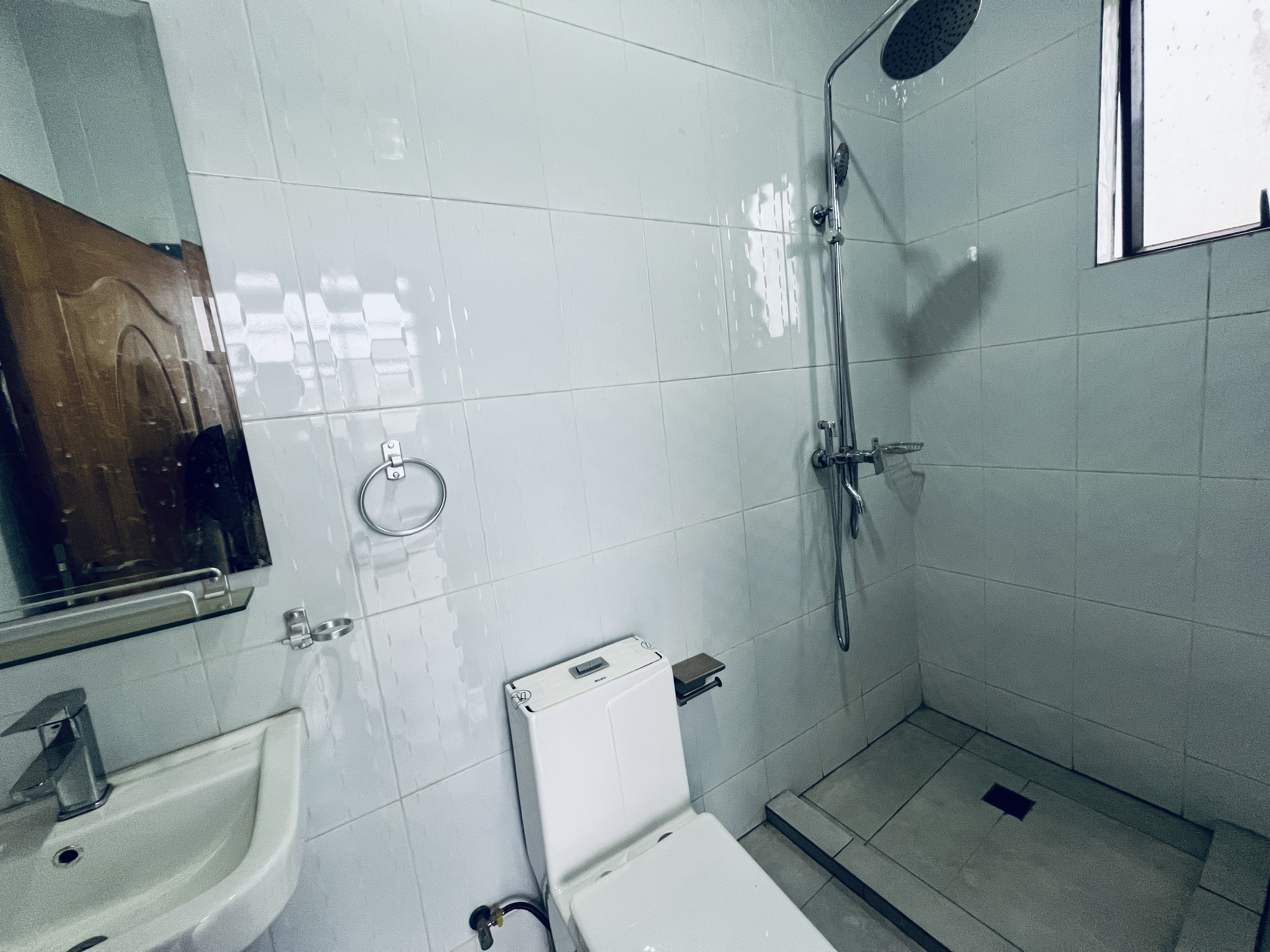 House for Rent in Gisozi – Spacious 5-Bedroom Luxury Home in Kigali - Image 12