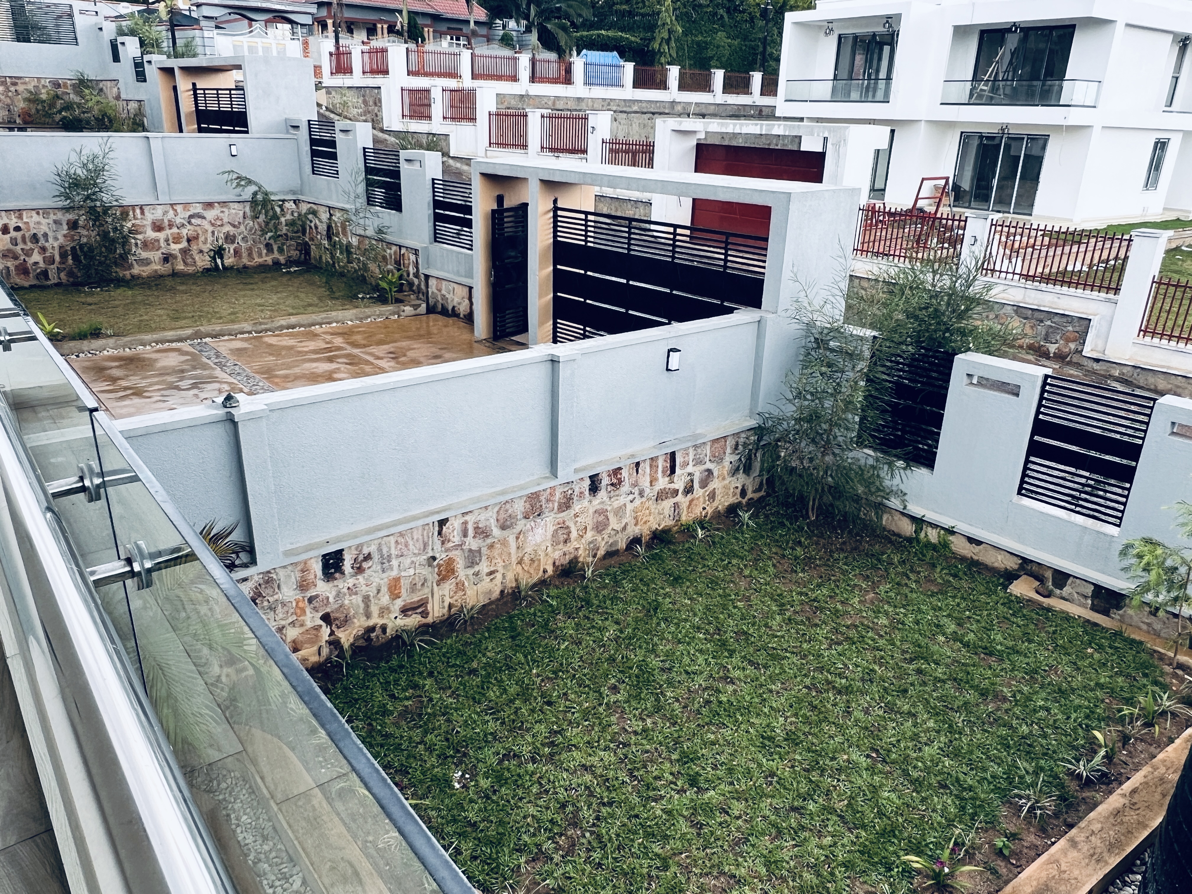 Luxury 5-Bedroom House for Sale in Kigali - Image 18