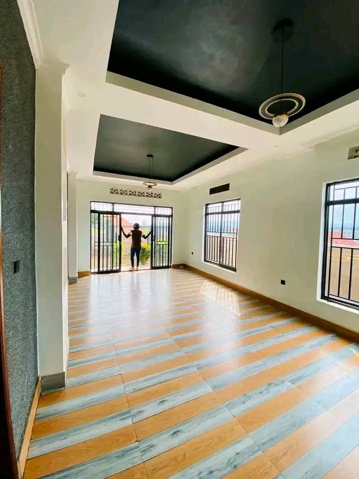 Luxury 6-Bedroom House for Sale in Kimironko Kibagabaga Kigali - Image 6