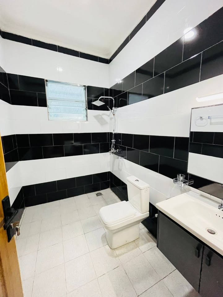 Modern 4-Bedroom House for Sale in Kigali at 170M RWF – Luxury Family Home with Rooftop and Premium Amenities - Image 7