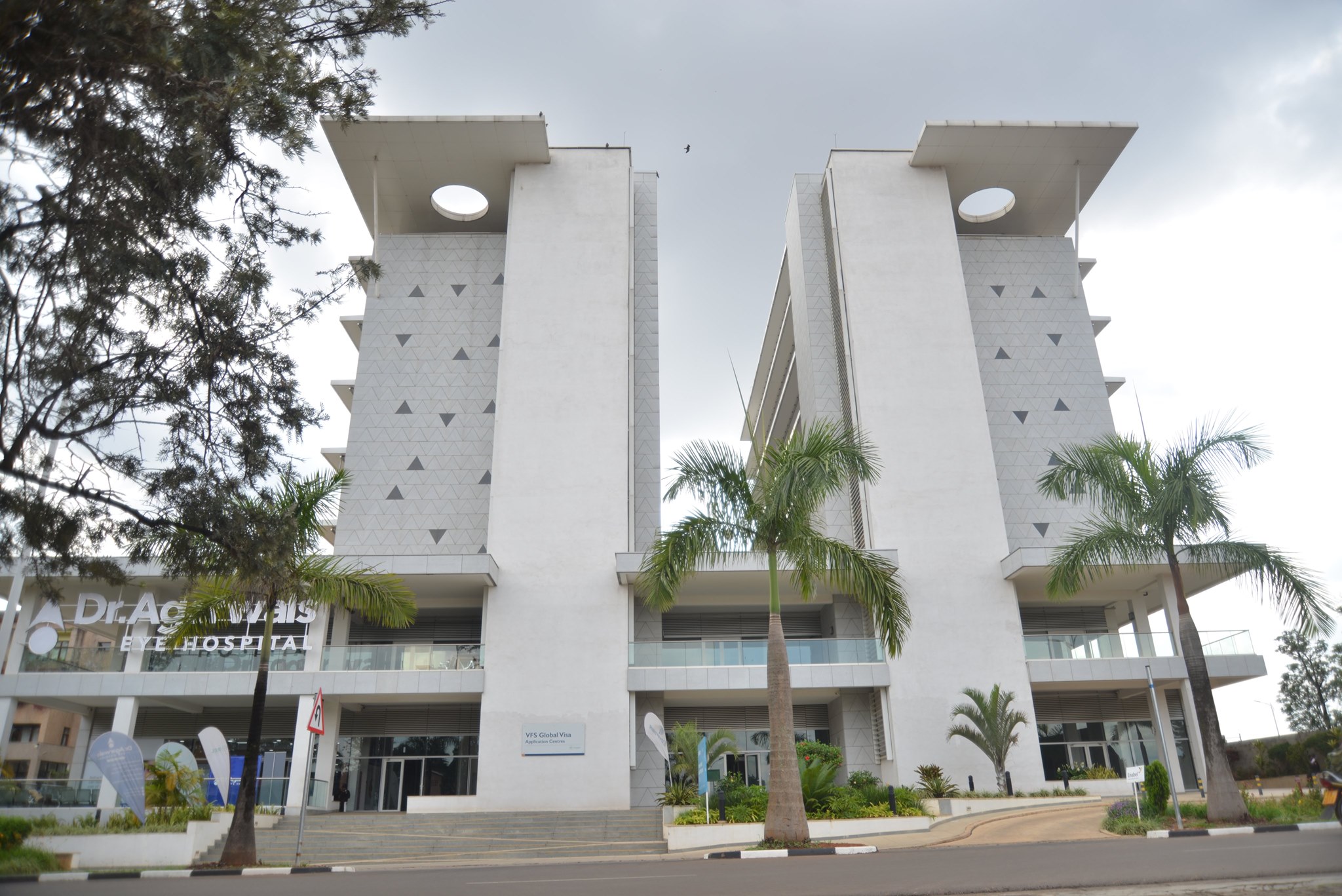 Business Building for Sales in Kigali City Center – Prime Investment Opportunity - Image 4