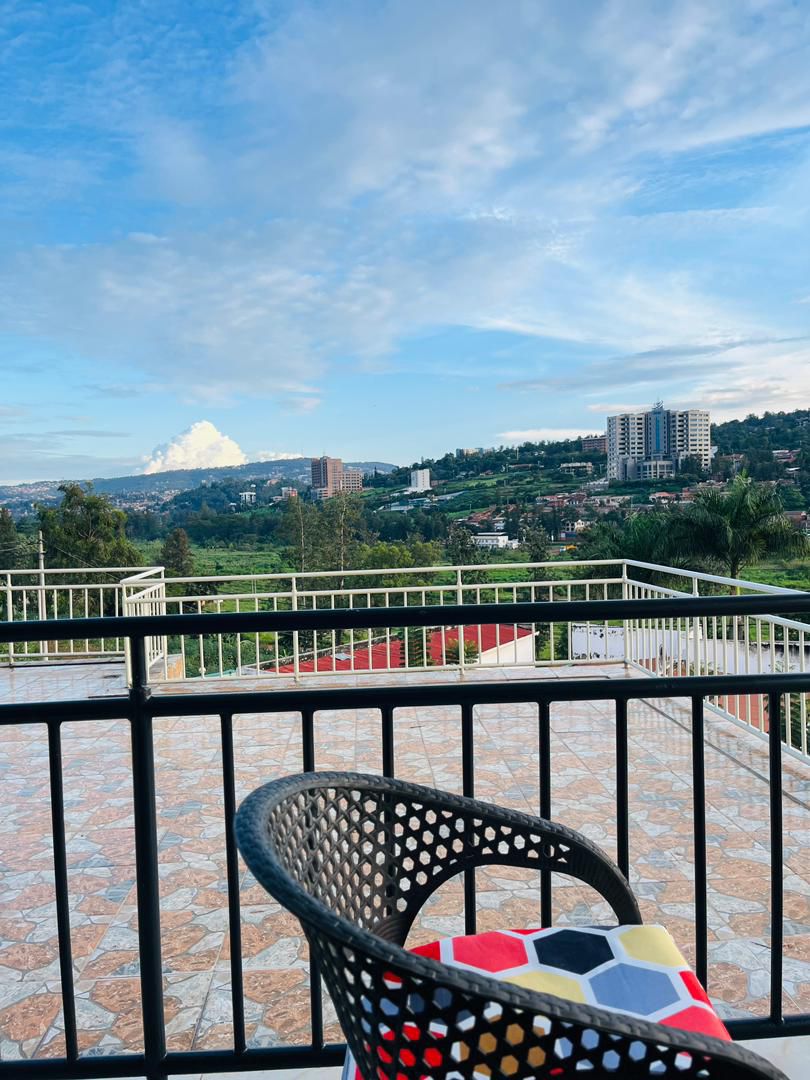 Fully Furnished Apartment for Rent in Kacyiru - Image 5