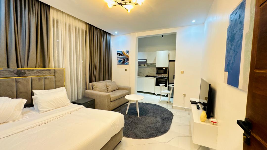 Short-Term Apartment for Rent in Kigali – Fully Furnished & Affordable - Swimming pool - Image 6