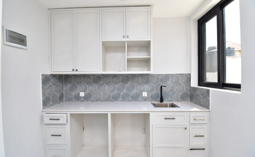 Luxury 5-Bedroom House in Kigali – Prime Location | RWF 500M - Image 10