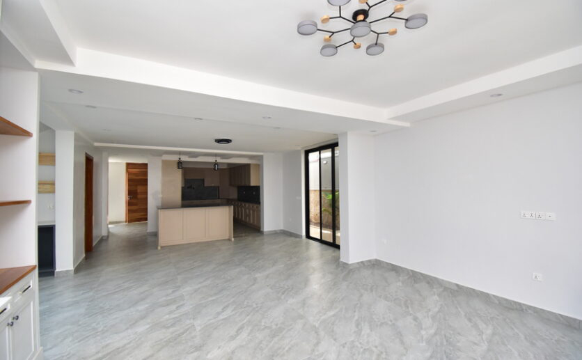 Luxury 5-Bedroom House in Kigali – Prime Location | RWF 500M - Image 4