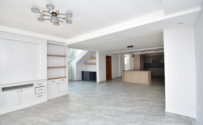 Luxury 5-Bedroom House in Kigali – Prime Location | RWF 500M - Image 2