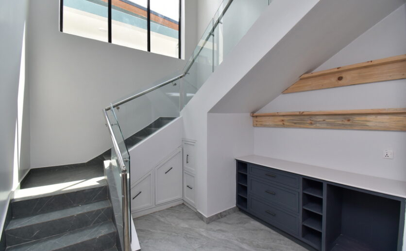 Luxury 5-Bedroom House in Kigali – Prime Location | RWF 500M - Image 11