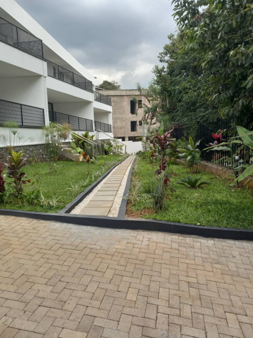 Low-Rise Block of 3 Modern Houses for Rent in Kiyovu – Kigali’s Prime Location - Image 18