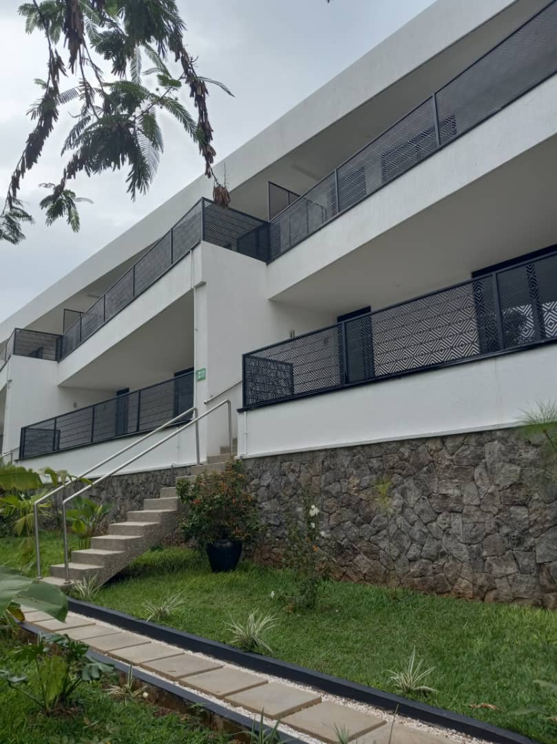 Low-Rise Block of 3 Modern Houses for Rent in Kiyovu – Kigali’s Prime Location - Image 1