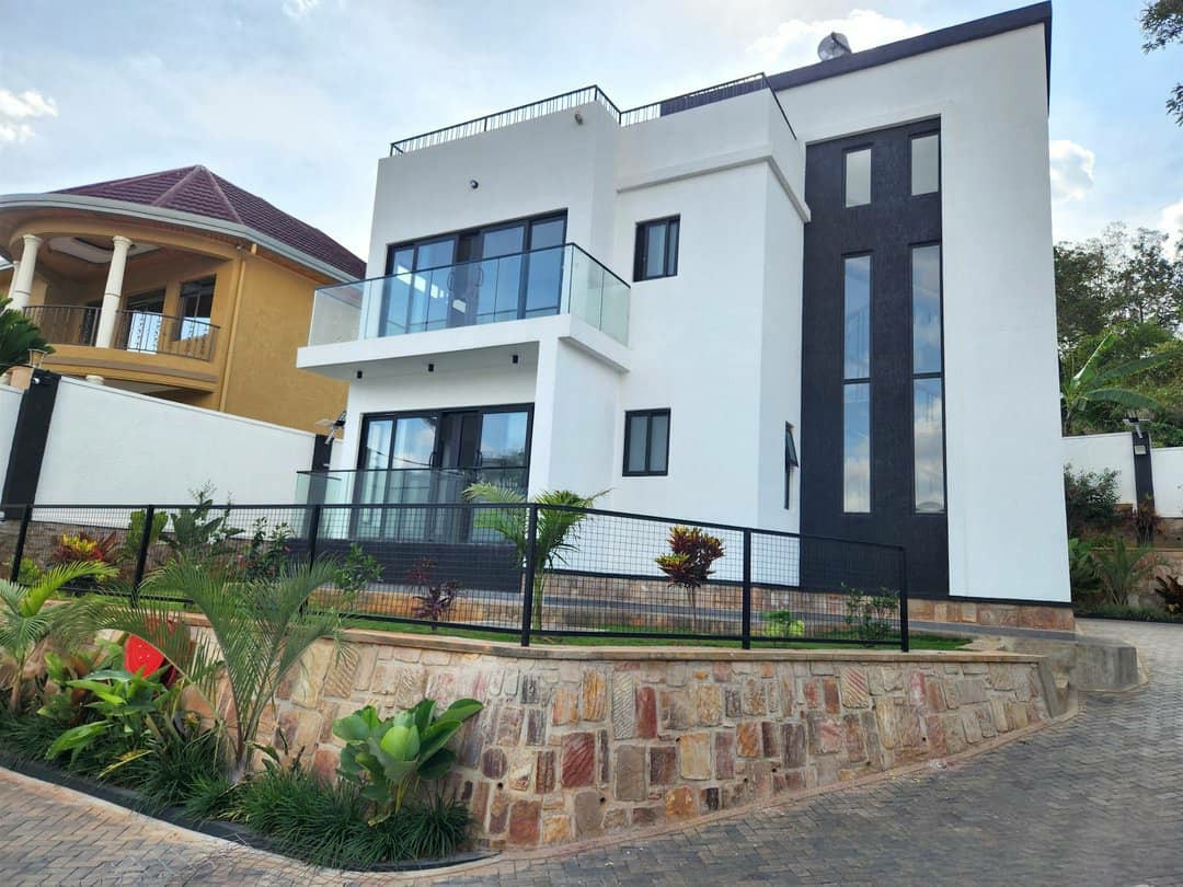House for Rent in Kigali-Rwanda – Fully Furnished | 4,500,000 Rwf ~ $3,000/Month - Image 4