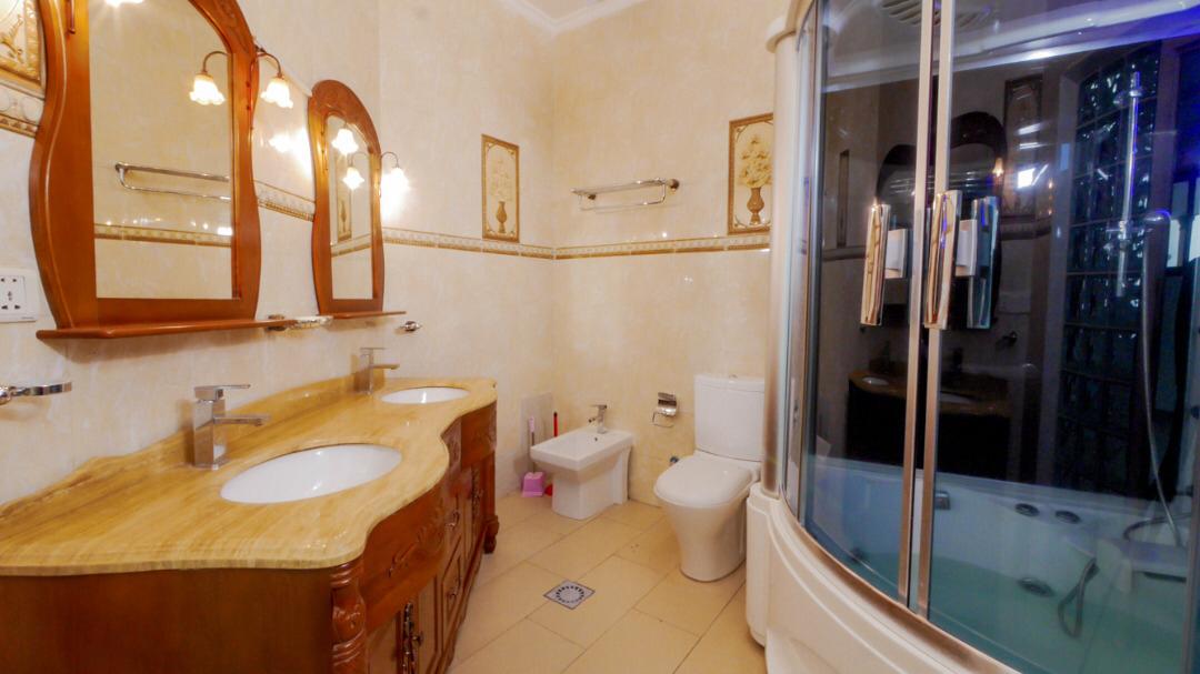 Modern 5-Bedroom Villa for Sale in Kibagabaga – $600,000 - Image 20