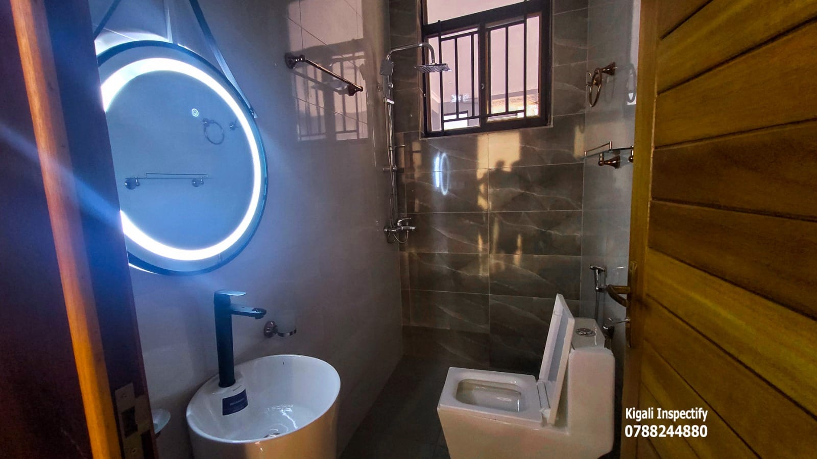 Modern 6-Bedroom House for Sale in Kibagabaga, Kigali – $553,000 - Image 9