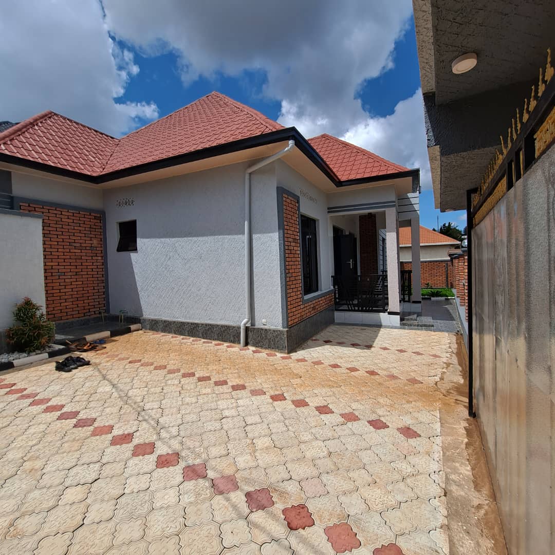 4-Bedroom House for Sale in Kimironko, Kigali – 170M RWF - Image 2
