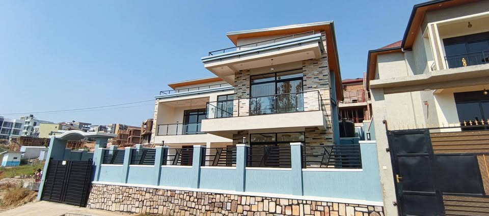 Spacious 5-Bedroom Modern House for Sale in Kibagabaga – Kigali, Rwanda - Image 1