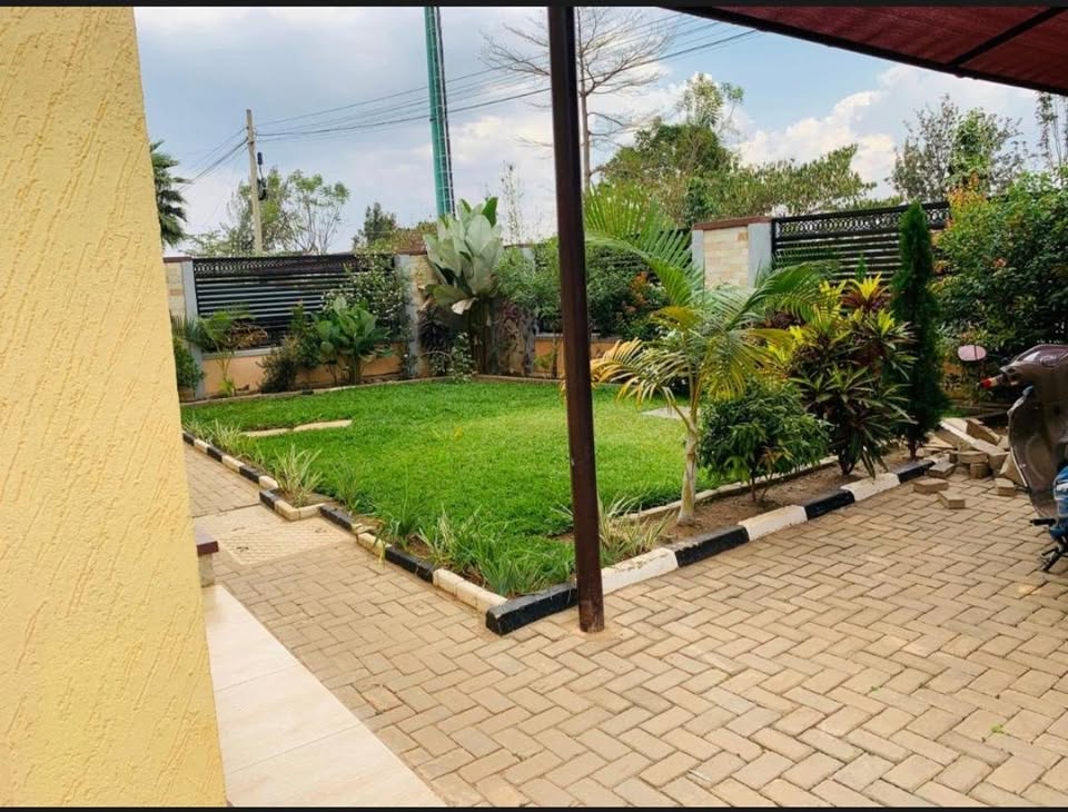 Beautiful Furnished Apartment for Rent in Kibagabaga, Kigali – $1,000/Month - Image 4